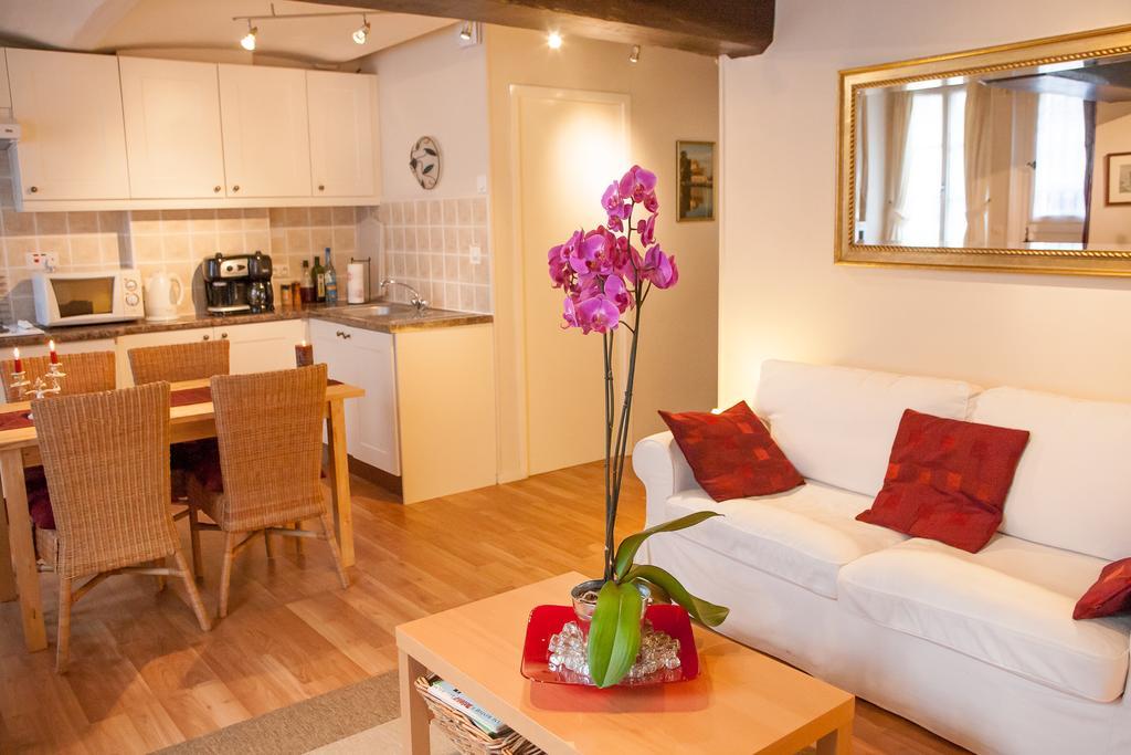 Le Charme Honfleurais Apartment Luaran gambar